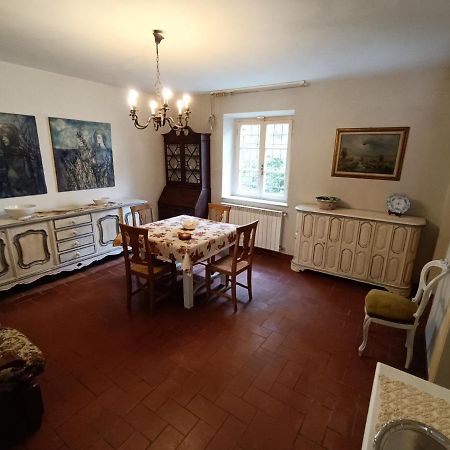 Cozy Apartment Near The City Walls Lucques Extérieur photo