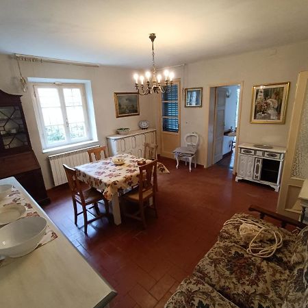 Cozy Apartment Near The City Walls Lucques Extérieur photo