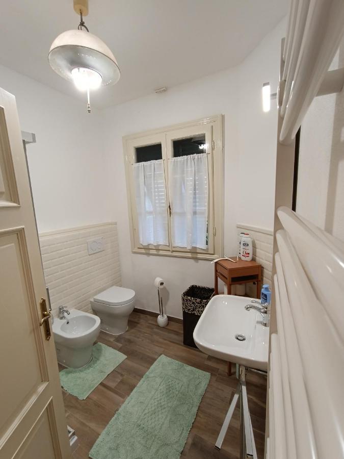 Cozy Apartment Near The City Walls Lucques Extérieur photo