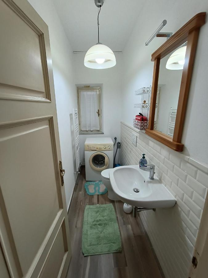 Cozy Apartment Near The City Walls Lucques Extérieur photo